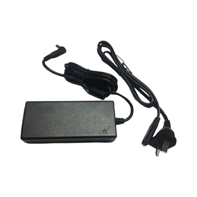 FUENTE SWITCHING DE ESCRITORIO 15V 4A