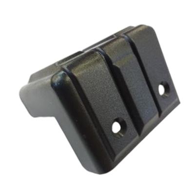 ESQUINERO PLASTICO PARA BAFLE. MEDIDA 7x5.5 CM